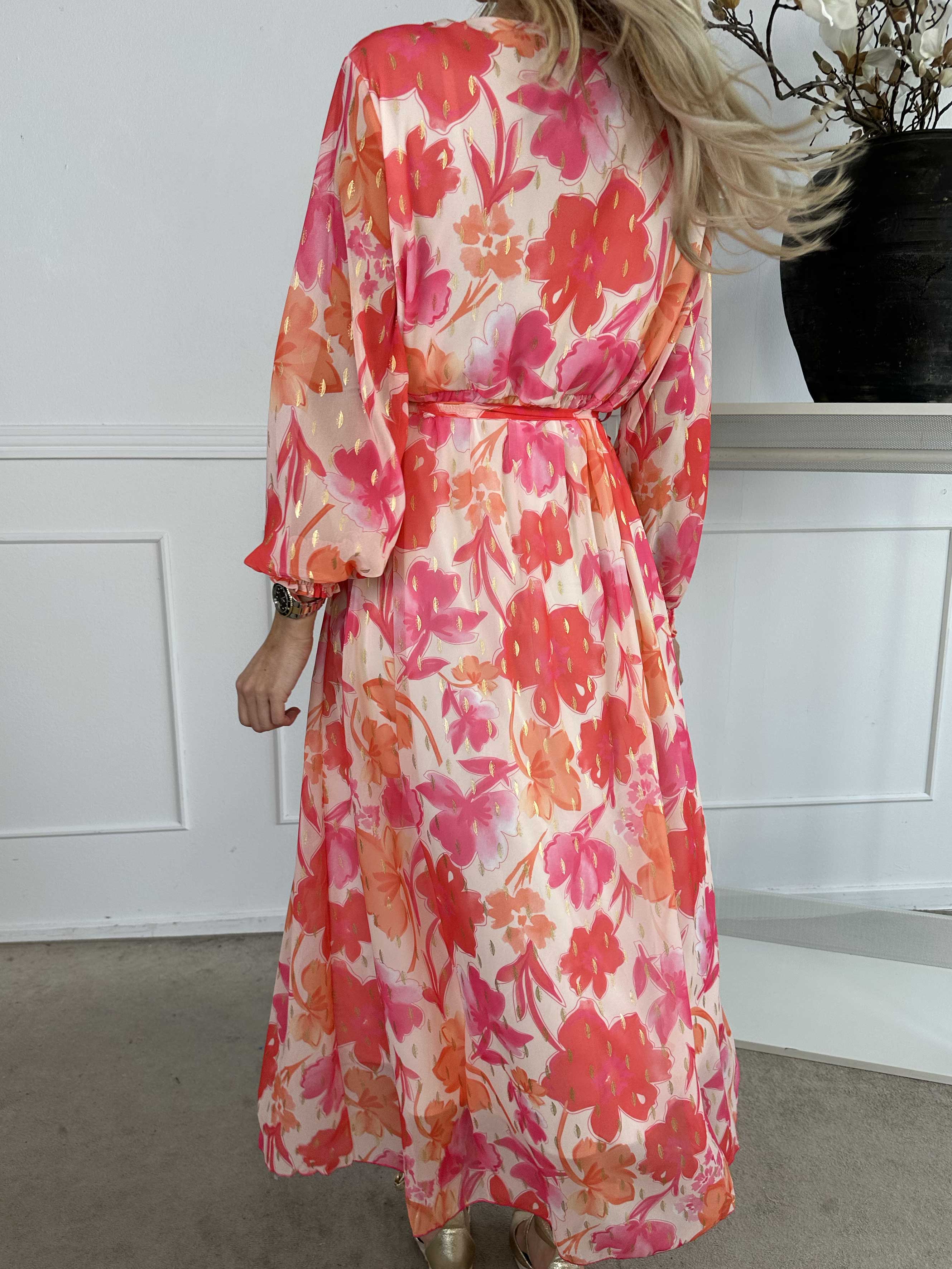 Mika - Söt sommarklänning i chiffong med guldnitar